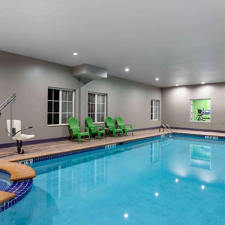 La Quinta By Wyndham Huntsville Airport Мадисън Екстериор снимка