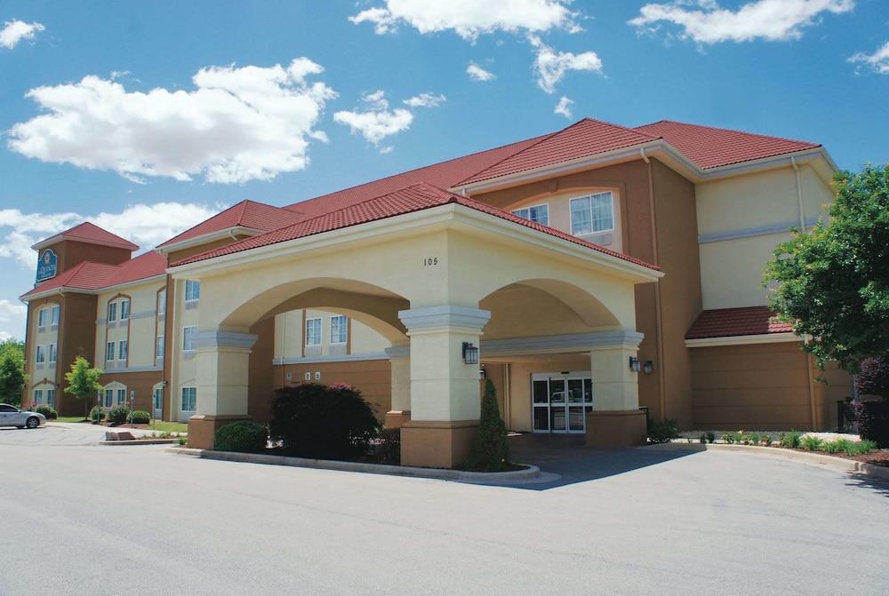 La Quinta By Wyndham Huntsville Airport Мадисън Екстериор снимка